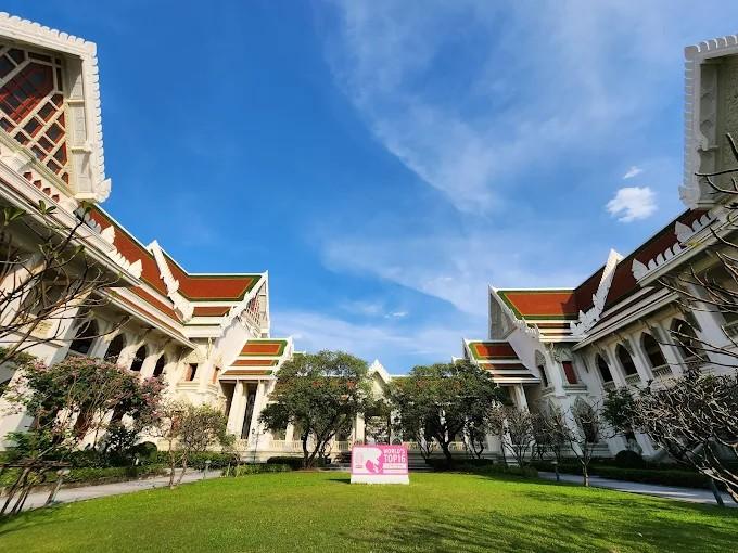 朱拉隆功大学