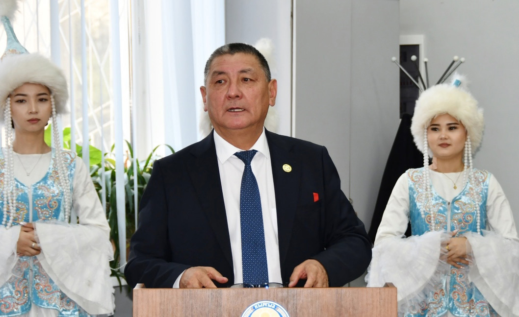 15830272.jpeg 14期云际-1205-英文.jpeg