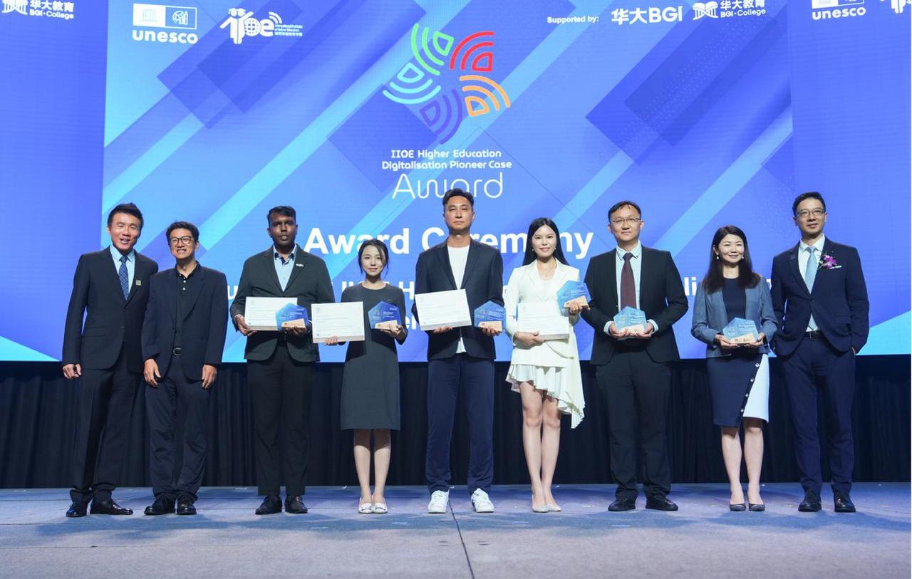 73076349.jpg 24cc3740-5a64-48e7-a93f-bb22fad283f0.jpg