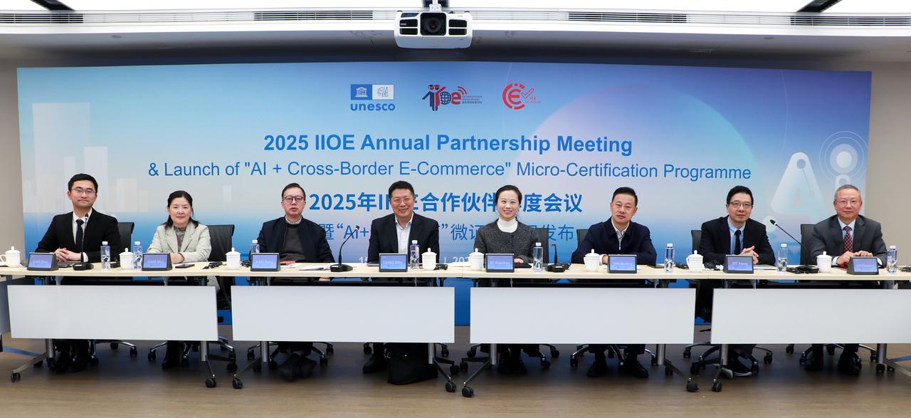 94353967.jpg 580efe00-0033-47d3-9e64-6452270d693a.jpg