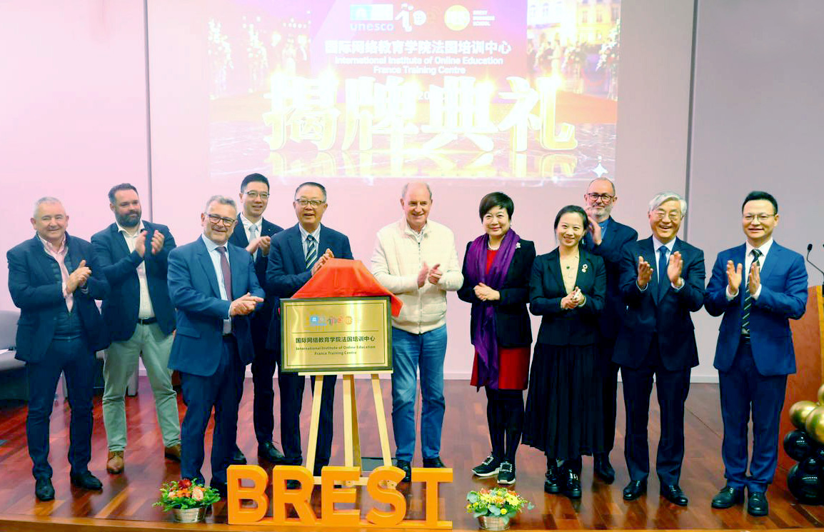 34154805.jpg 1280X1280.jpg