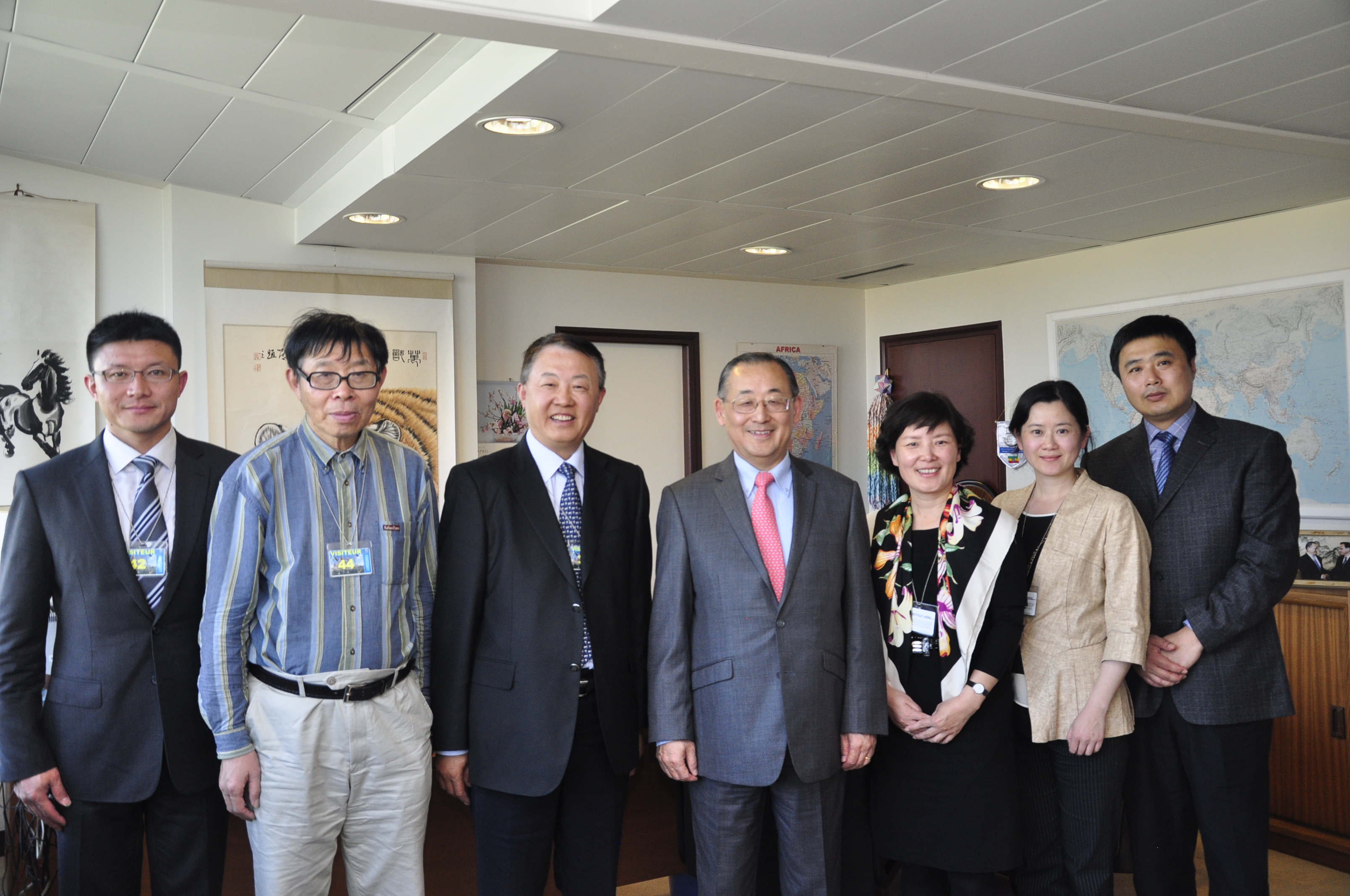 68947174.jpg 2015-4-21拜访UNESCO总部+(1).JPG